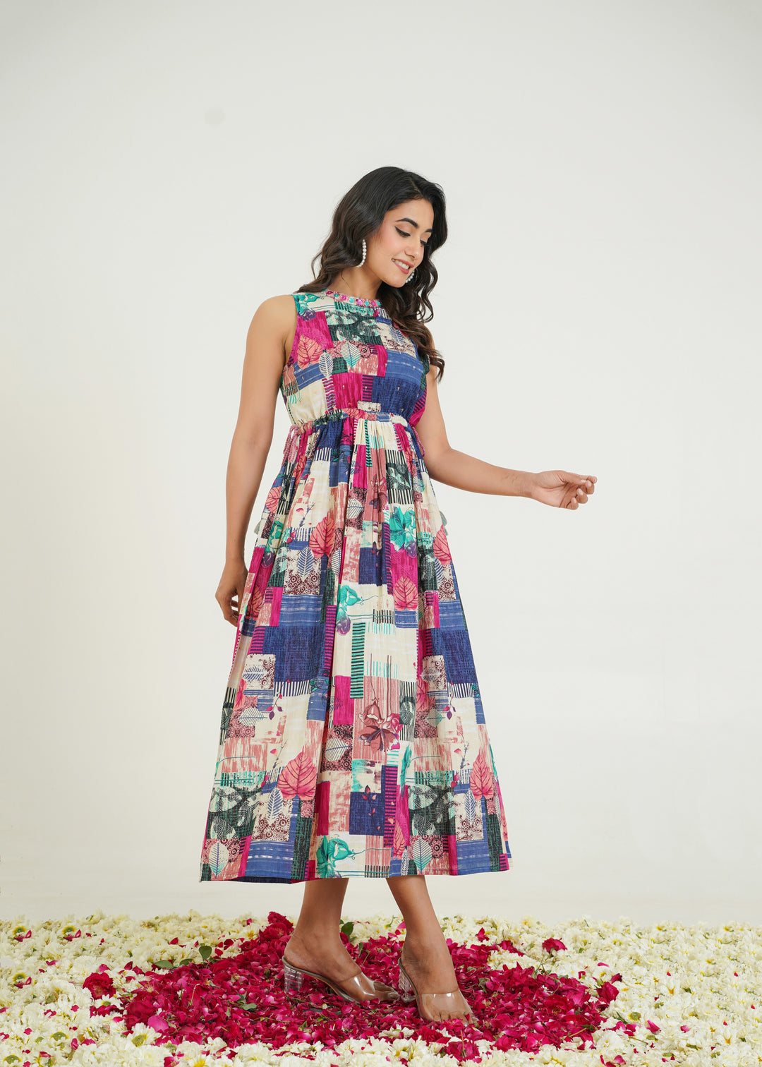 Vibe Essence Embroidered Midi Dre